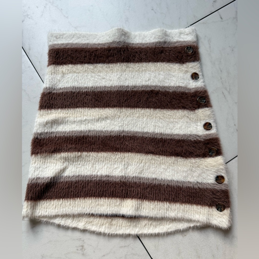FREE PEOPLE Ciara Sweater Skirt; size small